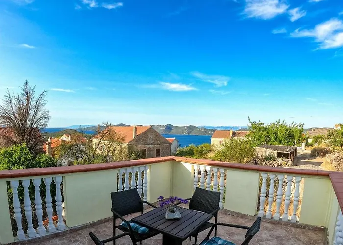 דירה With A Parking Space Iz, Iz - 23158