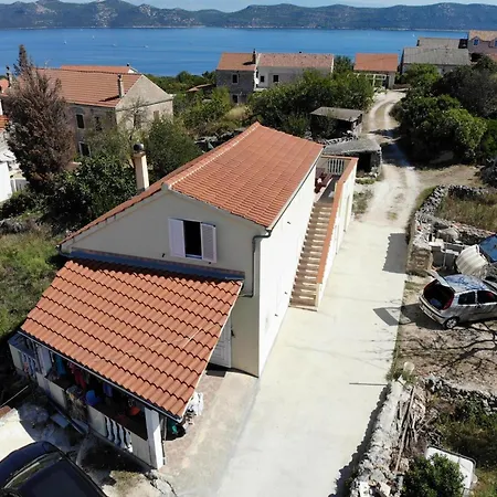 With A Parking Space Iz, Iz - 23158 아파트 *